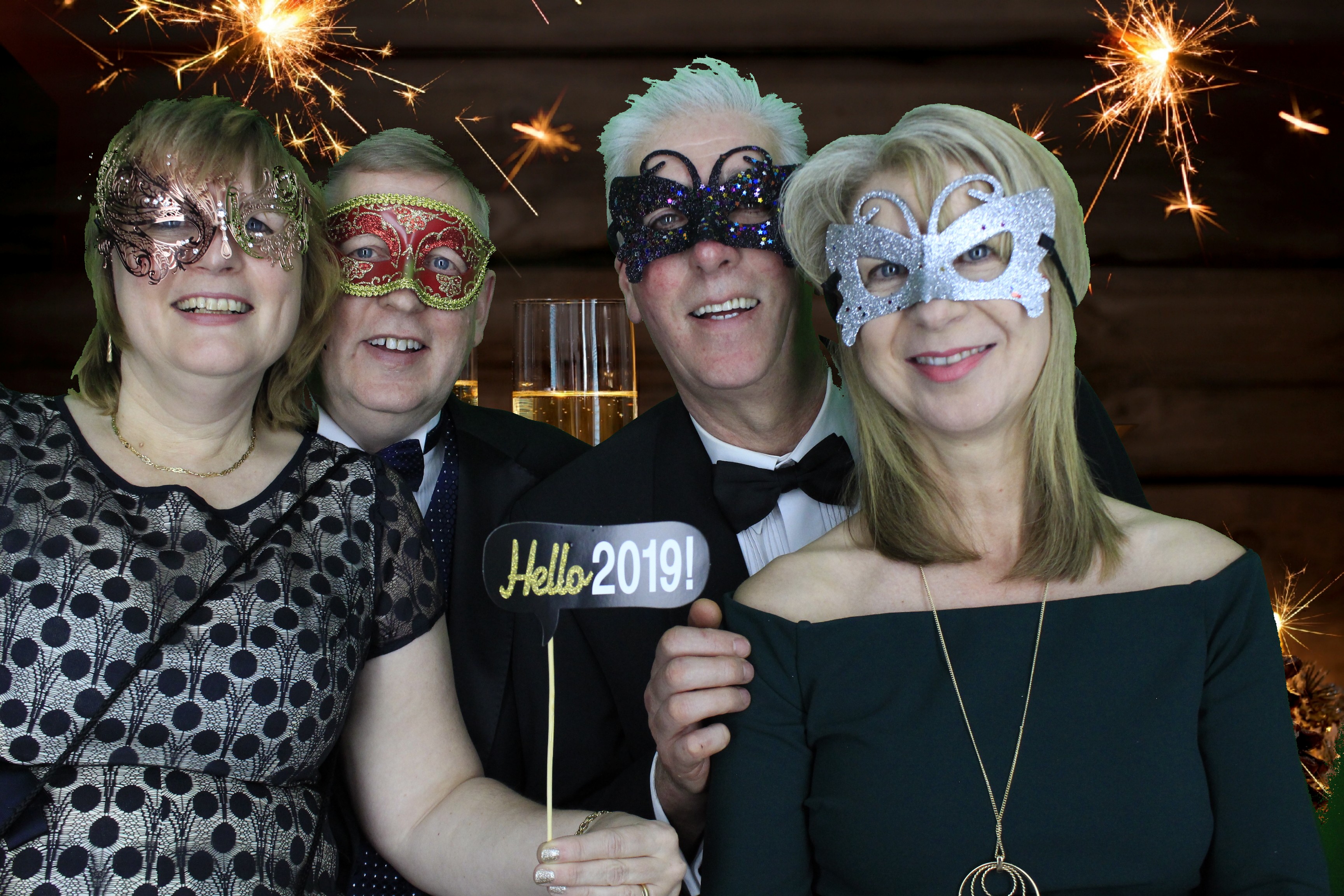 New Years Eve Party Silvermere | View more photos from the event at gallery.myphotoboothexperience.co.uk/u/MyPhotoBoothExperienceLtd/New-Years-Eve-Party-Silvermere